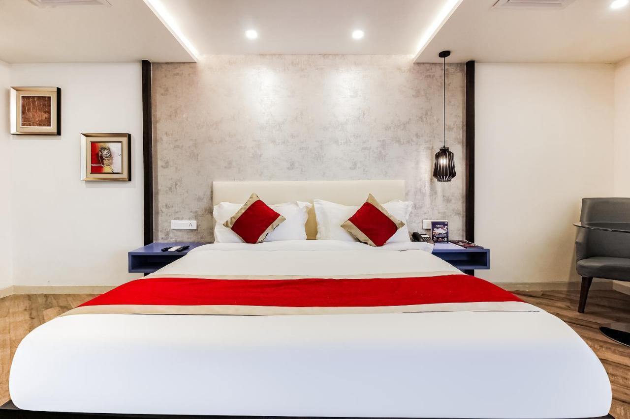 Palette - Hotel Kass Khapri Екстер'єр фото