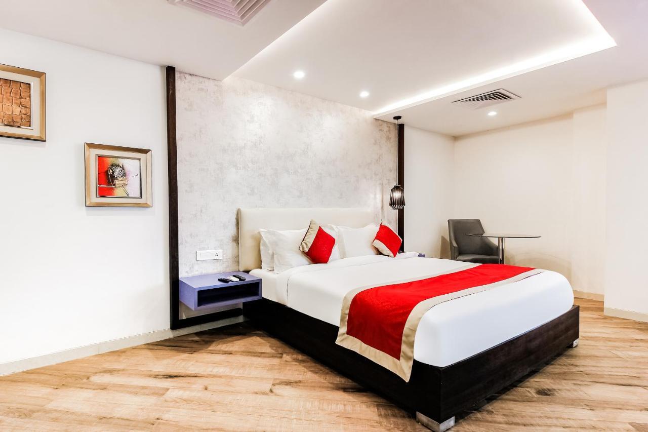 Palette - Hotel Kass Khapri Екстер'єр фото